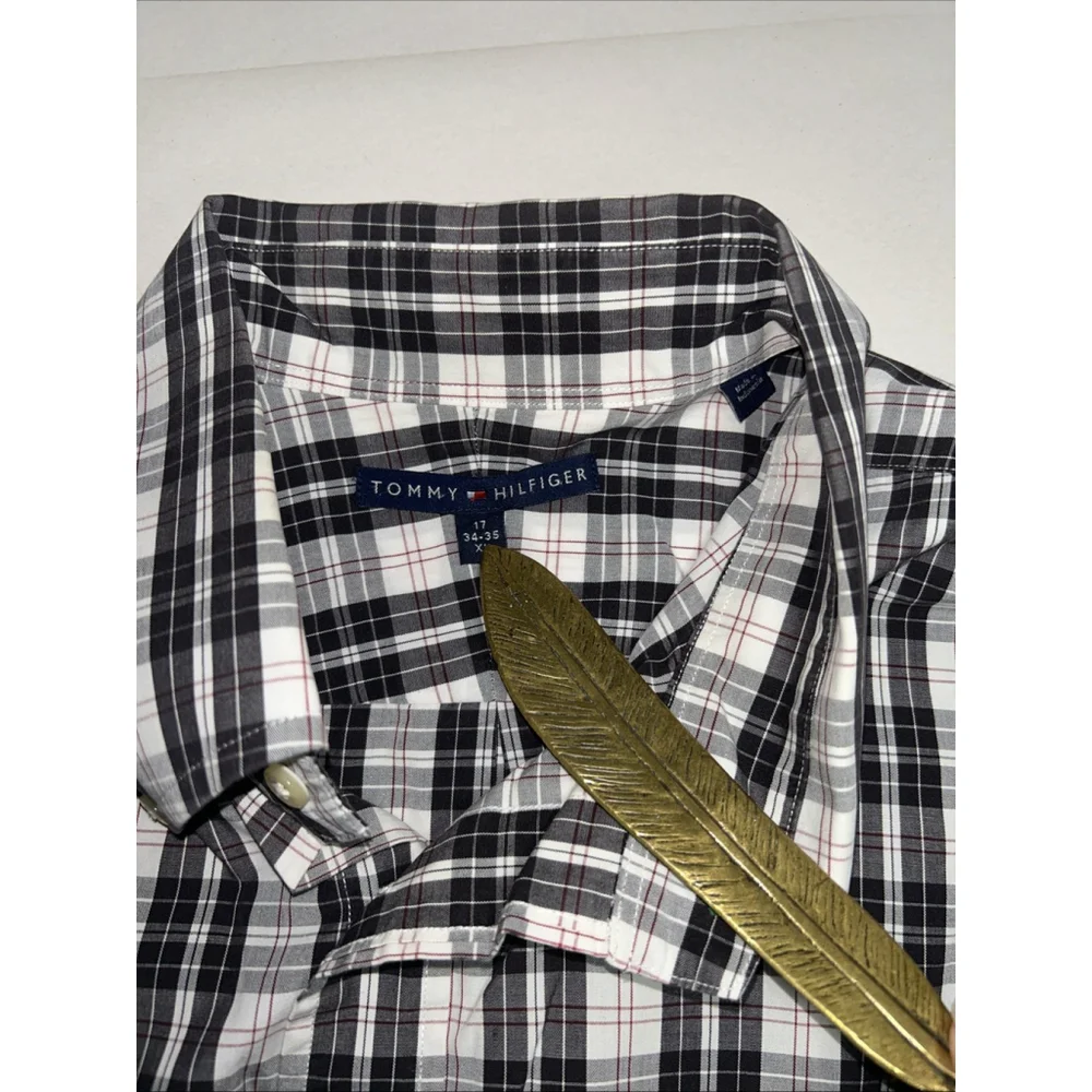 Tommy Hilfiger 17 34-35 Long Sleeve Button Down Shirt 100% Cotton